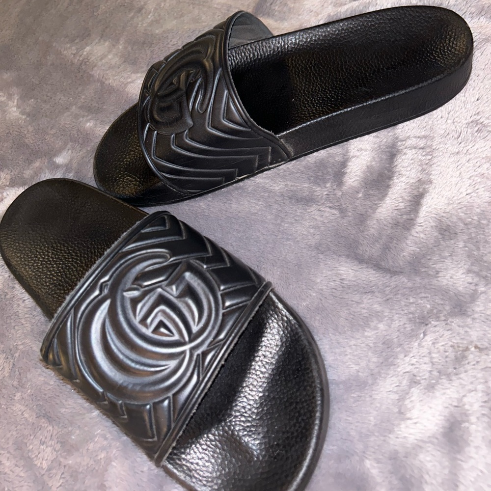GUCCI  DOUBLE -G SLIDES